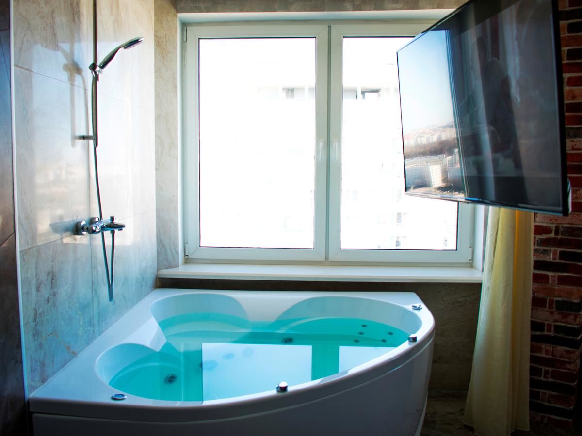 Апарт-отели JACUZZI VIP SMART ApartHotel, Панорамный вид на Минск Минск
